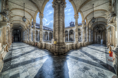 Università degli Studi di Torino - Cortile del Rettorato porticato